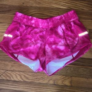 lululemon hotty hots!